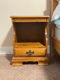 Colonial Revival Wood End Table With Drawer