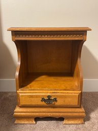 Colonial Revival Wood End Table With Drawer