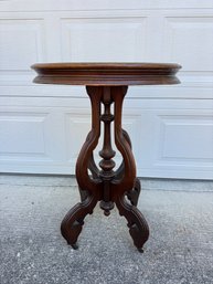 Antique Wood Parlor Table - Oval Top