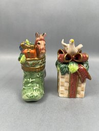 Fitz And Floyd Holiday Themed Salt And Pepper Shakers.