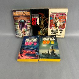 Lot Of 5 Sci-fi Books