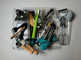 Lot Of Nice Kitchen Utensils