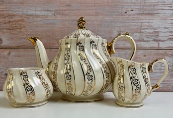 Teapot With Cream And Sugar By Sadler -england*Local Pick Up Only*
