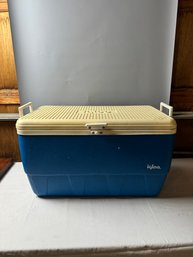 Igloo Cooler