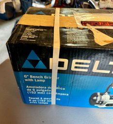 Delta Belt Sander With Lamp