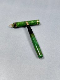 Vintage Chilton Pen Green Marbled Ring Top Fountain Pen