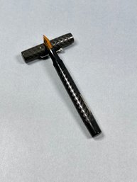 Vintage Willard Pen Company Black Fountain Pen With 14K Nib