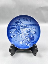 2003 Bing & Grondahl Children's Day Plate Titled 'At The Seashore