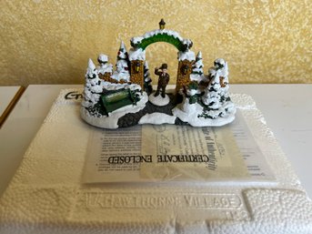 Hawthorne Village Thomas Kinkade Gate E With Conductor.