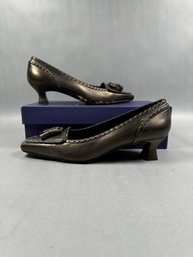 Stuart Weitzman - Bronze Shoe W/ Tassel  - 8.5M
