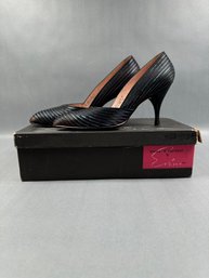 I. Magnins - Evins  Blue Black Satin Dress Shoe- 8.5AAAA