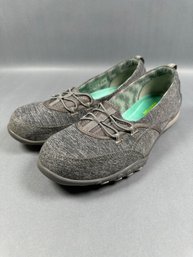Gray Sketcher Shoes - 8