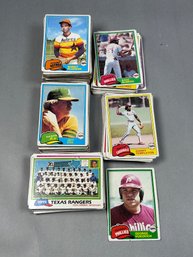 Large Lott Of 1981 Topps Baseball Cards