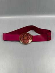 Dark Pink Leather Belt With Gold Tone Design Buckle