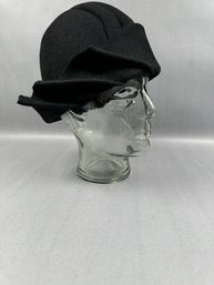 Ladies Black Felt Hat By David