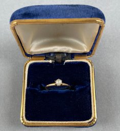 14K Yellow Gold & Pearl Ring - Sz 7