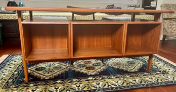 Freestanding Danish Mid-century Modern Writing Desk Model FM60 Desk By Kai Kristiansen & Teak Chair