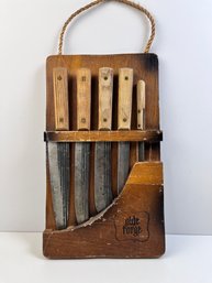 Forgecraft HiCarbon Wood Hanging Knife Rack With 5 Knives.