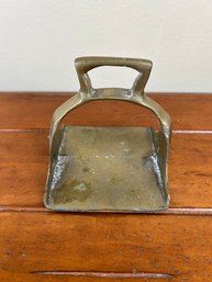 Single Brass Stirrup