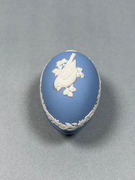 Wedgwood Sparrow Bird Jasperware Trinket Box