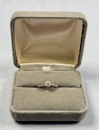 14k White Gold And Diamond Ring Sz 5.5 3.9mm