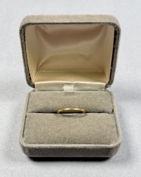 18k Gold Ring Sz 5.5