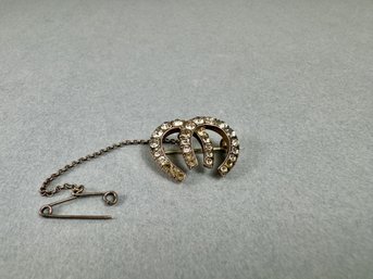 Sterling Double Horse Shoe Pin