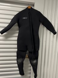 Neosport Wetsuit-medium