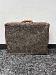 Hartmann Tweed & Leather Suitcase - 26 Inch
