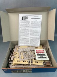 Walthers Cornerstone Lakeside Shipping Kit