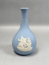 VINTAGE WEDGWOOD POTTERY BLUE JASPER FLUTED STEM VASE