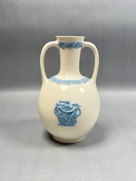 Wedgwood Etruria Queensware Plain Edge Blue Cream Pegasus Horse Trophy Vase