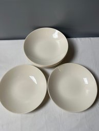 Set Of 8 Off White Bowls.