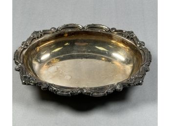 EPNS  Scalloped Edge Serving Dish