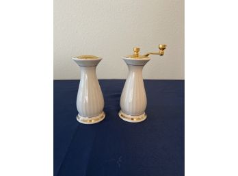 Salt And Pepper Grinder