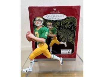 Hallmark Ornaments  Joe Montana Notre Dame