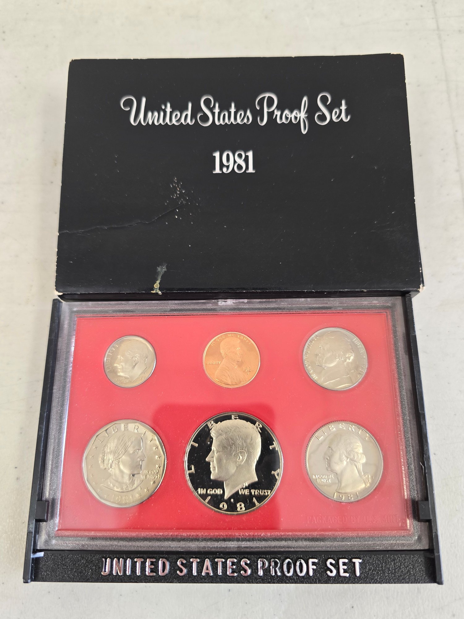 1981 United States Proof Set #5225 | Auctionninja.com
