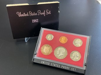 1982 U.S. Mint Proof Set