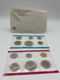 1972 U.S. Mint Uncirculated Coin Set