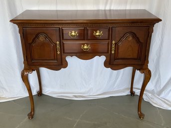 Lexington Mahogany Chippendale Server
