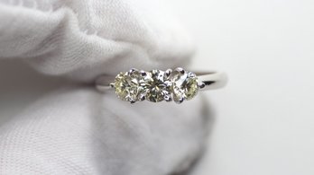 SOLID PLATINUM DIAMOND RING 1.00CTW, 4.4 GRAMS, SIZE 5.5 NATURAL DIAMONDS JEWELRY GEMSTONE TRINITY BAND