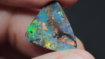 AUSTRALIAN BOULDER OPAL 6.11CT 15MM X 16MM X 3.5MM LOOSE GEMSTONE NATURAL JEWELRY MAKING