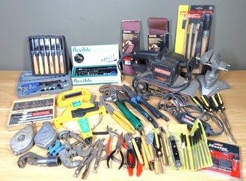 Tool Lot - Sander Dremel Wrenches Vice Woodworking