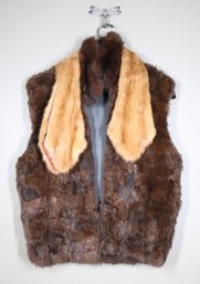 Fur Vest With Detachable L. Bamberger & Co Fur Collar Made In Hong Kong Size Small