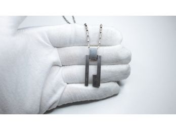 GUCCI UNISEX PENDANT NECKLACE TOM FORD 925 STERLING SILVER G LOGO CUT OUT MADE IN ITALY SIGNATURE