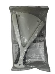 Pampered Chef Jar Opener - NEW
