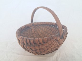 Small, Early Split Ash Basket