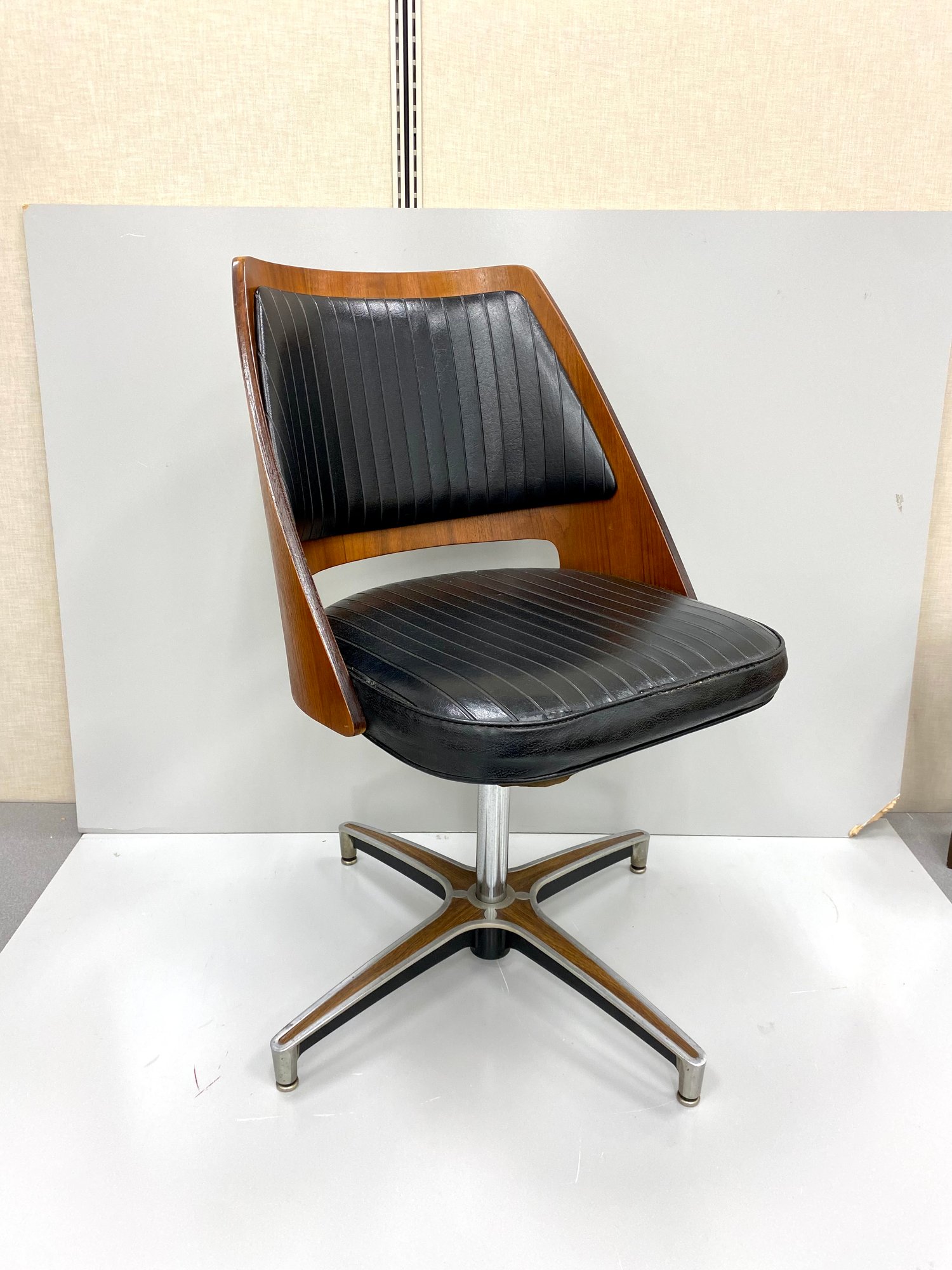 Mid Century Brody Office Chair Four Hands Carla Desk Chair