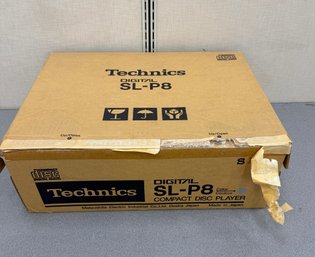 Technics SL-P8 Disc Player