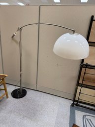Modern Style Floor Lamp